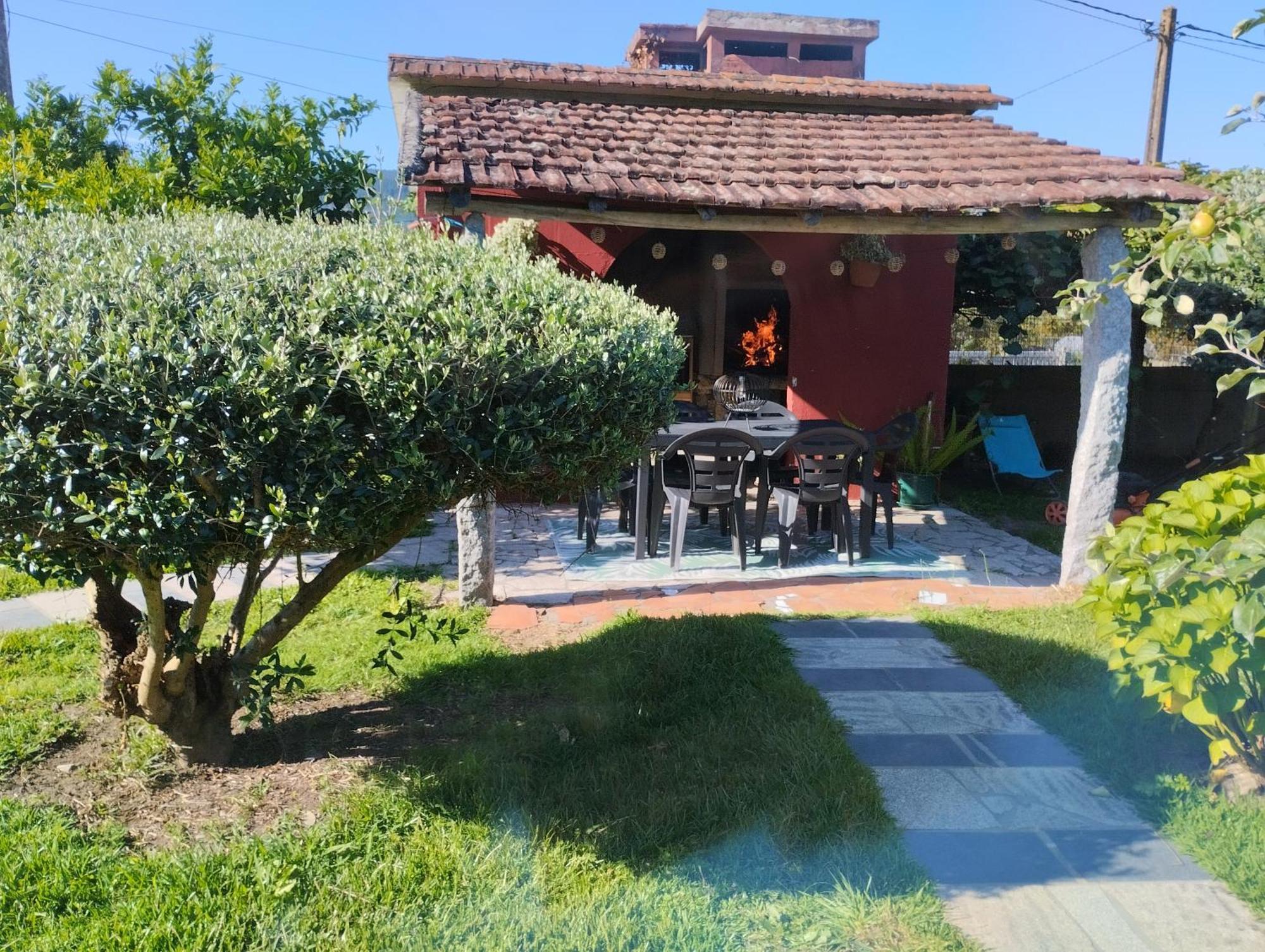 Casa De Valeria Villa Tomino Exterior photo